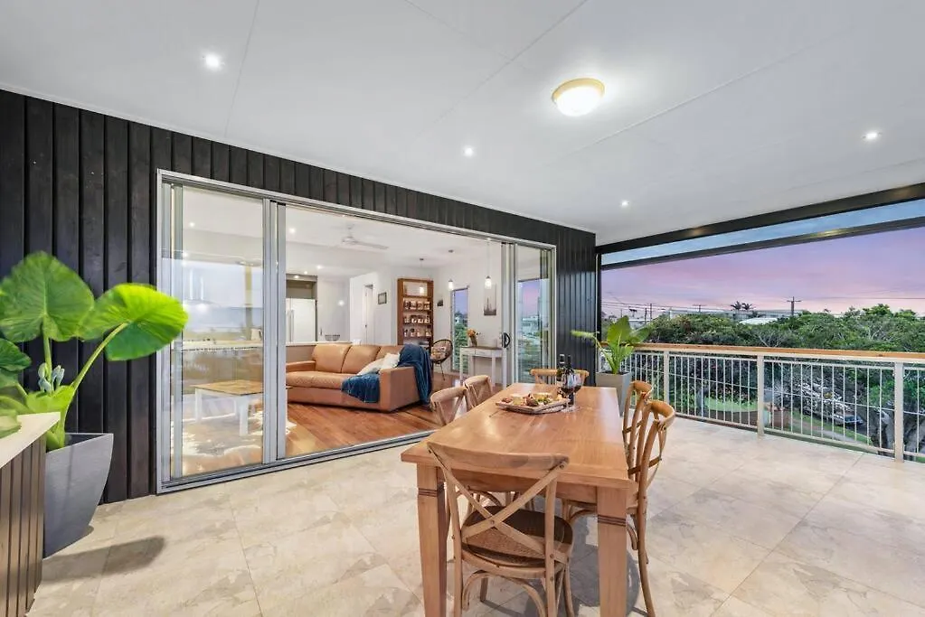 Penthouse - Scarborough Beach Break Holidays Australia