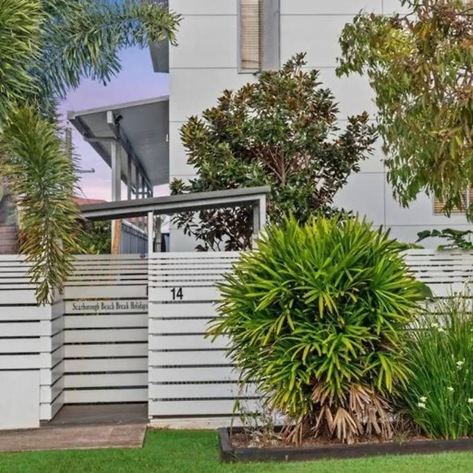 Penthouse - Scarborough Beach Break Holidays